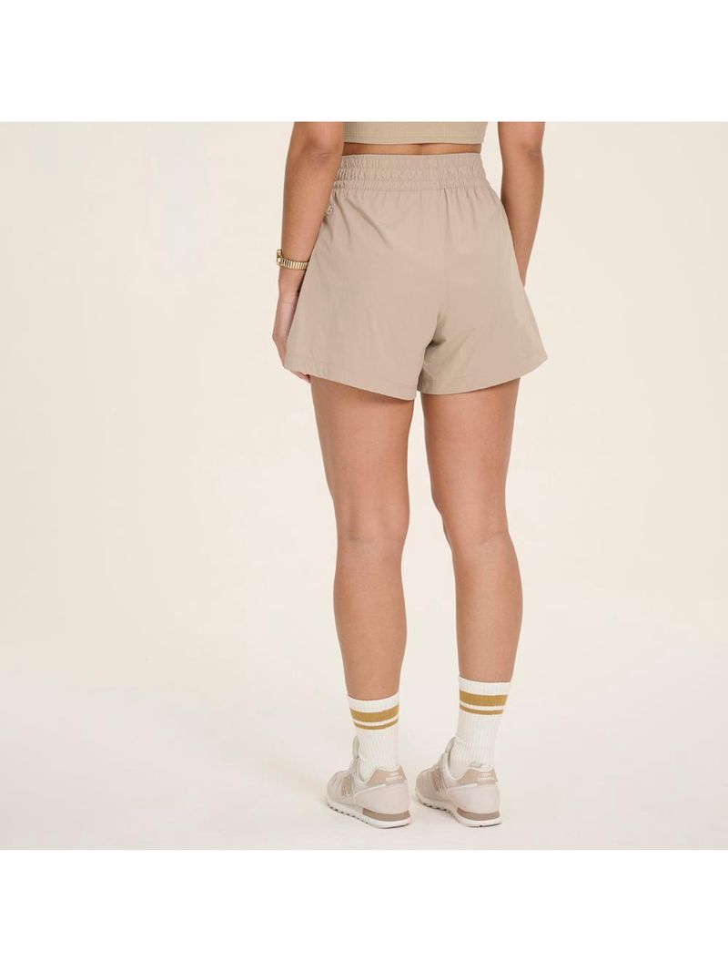Shorts new balance trend small logo feminino