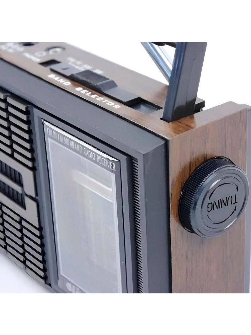 Rádio Vintage Portátil Am-fm-tv-sw Com Alto-falante Hi-fi E Fone De Ouvido – Bivolt Sw