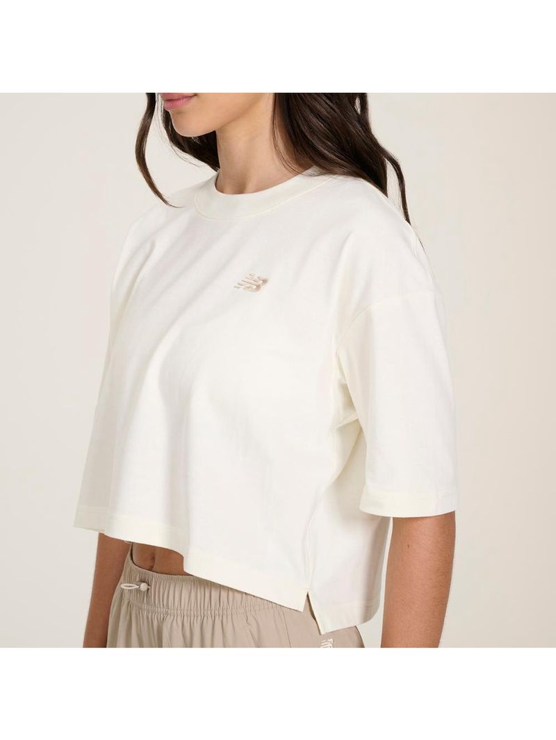 Camiseta new balance cropped small logo feminina