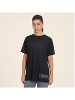 Camiseta new balance sport essentials graphic feminina
