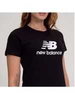 Camiseta new balance essentials feminina