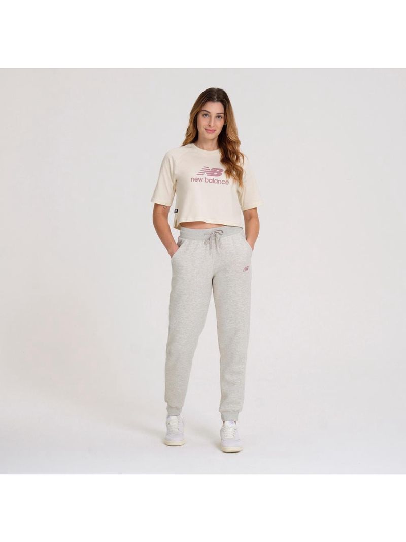 Camiseta new balance cropped essentials feminina
