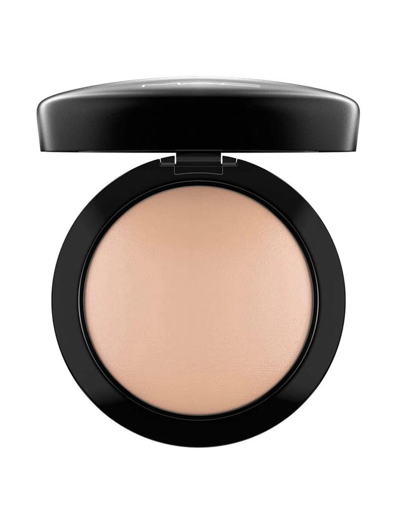 Pó compacto mineralizante m·a·c skinfinish
