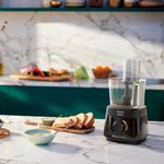 Multiprocessador Philips Walita Ri7300 Powerchop 2 Velocidades 600W Preto 110V