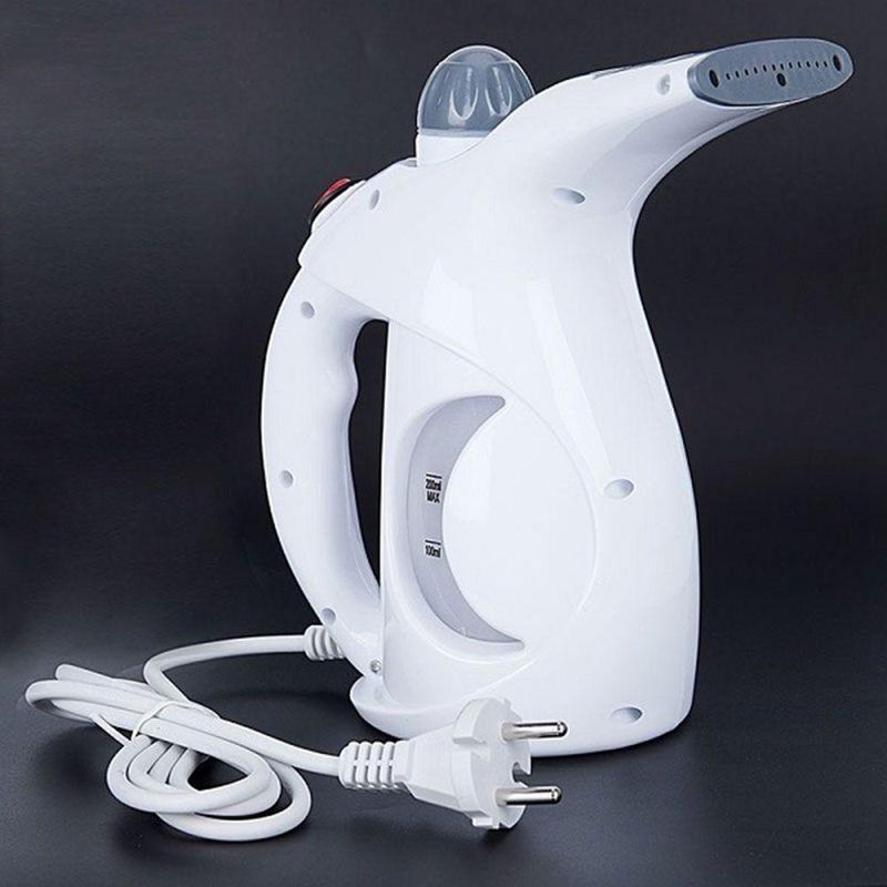 Ferro de Passar Roupa a Vapor Vertical Top Total Modelo Ferro a Branco 250ml 110V