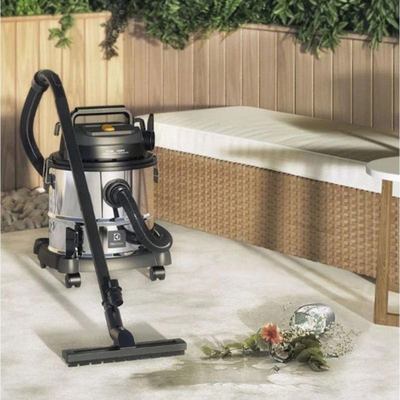Aspirador de Pó e Água Electrolux Gt20i 1800W 20L Prata 110V