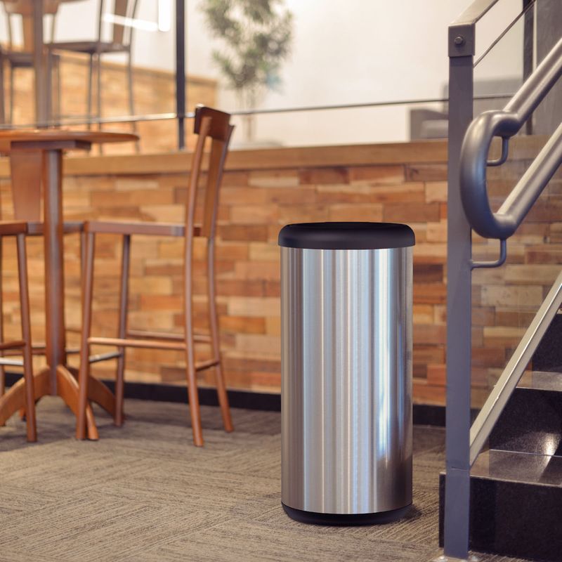 Lixeira Inox Tramontina Piemonte 40 L Acetinada e Tampa Basculante Preta Polipropileno