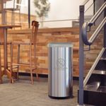 Lixeira Inox Tramontina Piemonte 40 Litros Acetinado Tampa Basculante Cinza em Polipropileno
