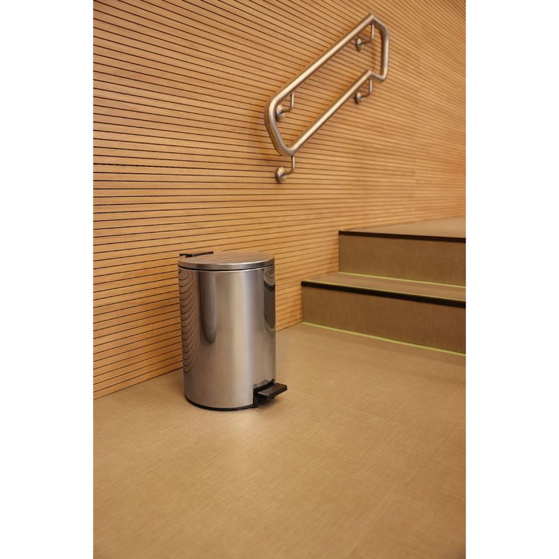 Lixeira com Pedal Tramontina Loop Aço Inox Polido 12 Litros