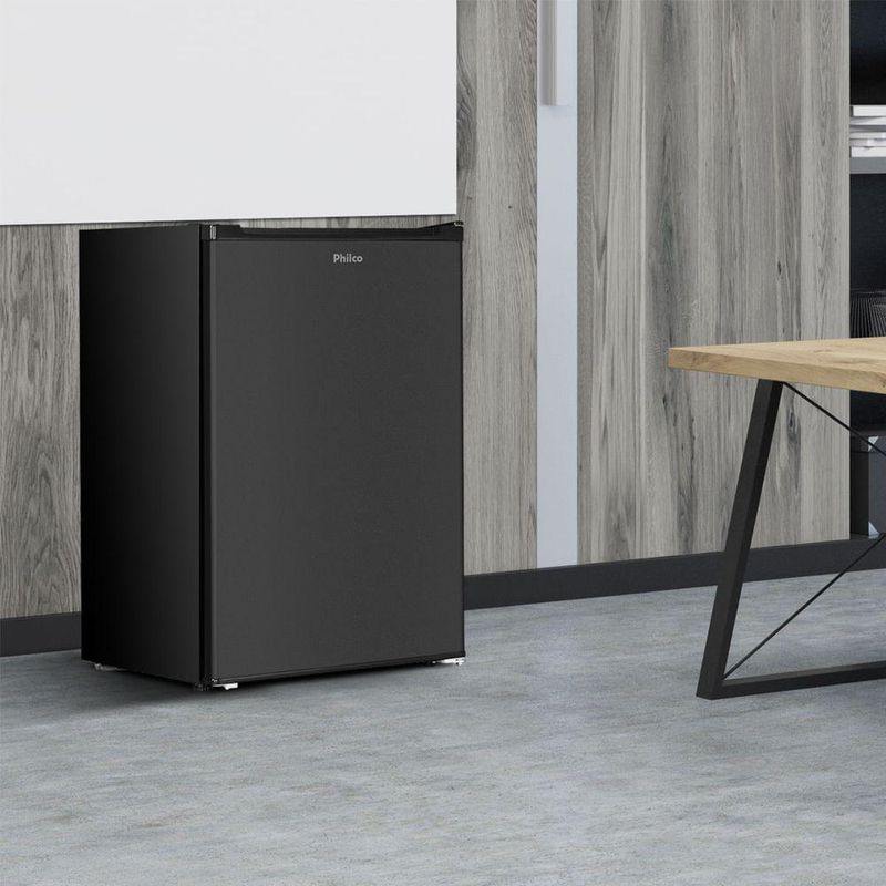 Frigobar Philco PFG85P 5 Níveis Temperatura 68L 110V