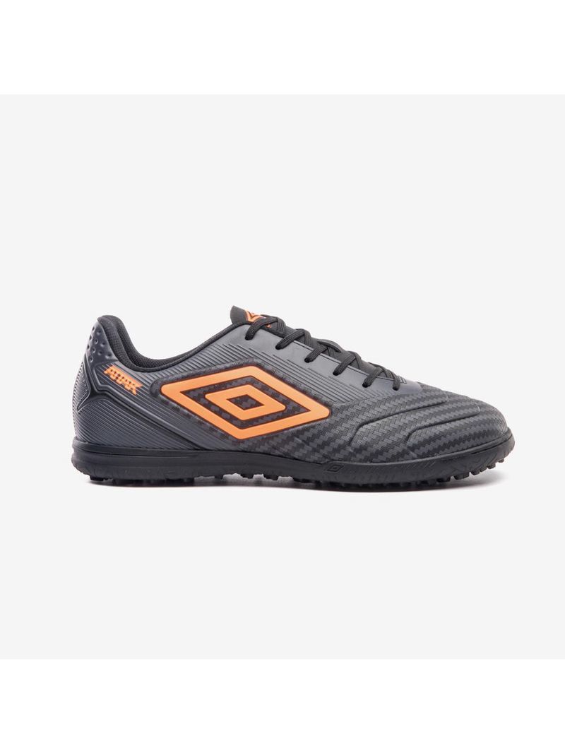 Chuteira society umbro attak iii