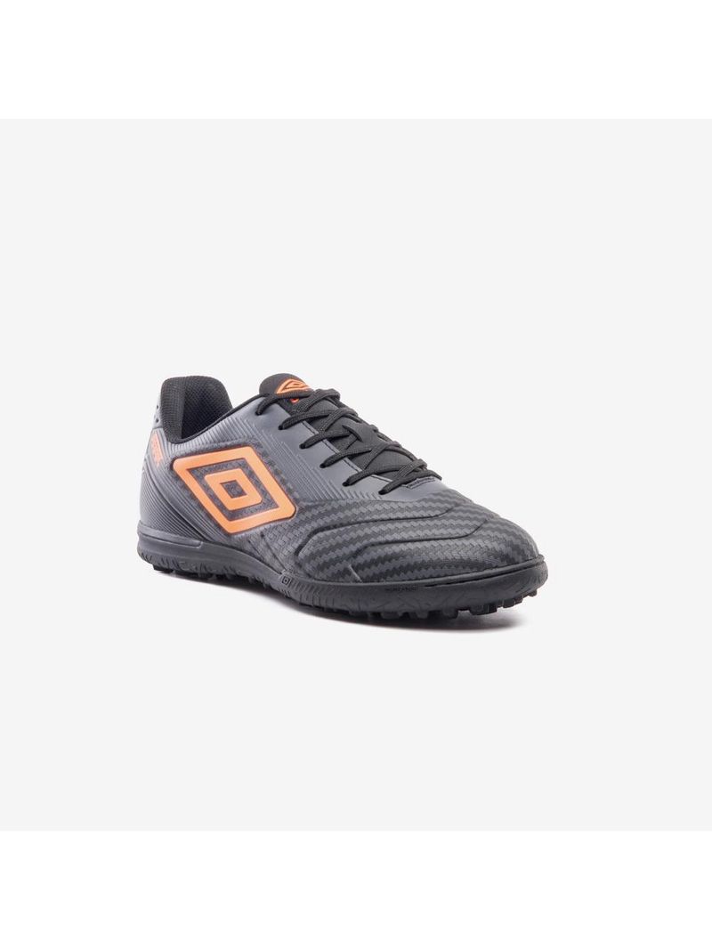 Chuteira society umbro attak iii