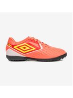 Chuteira society umbro score