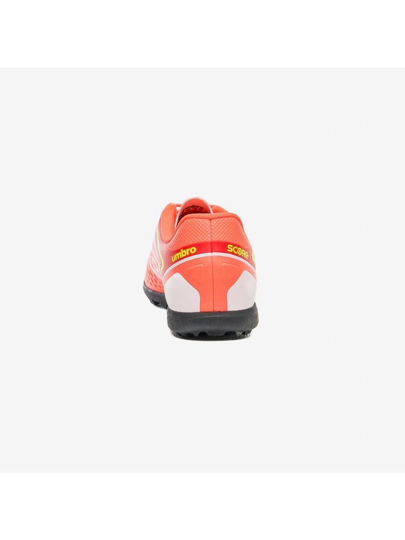Chuteira society umbro score