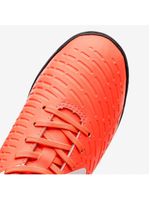 Chuteira society umbro score