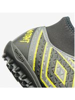 Chuteira society umbro mutant jr