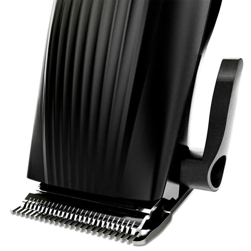 Máquina de cortar cabelo britânia bcr03 18w com 9 acessórios - preto