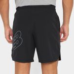 Bermuda new balance tenacity logo 7 masculina