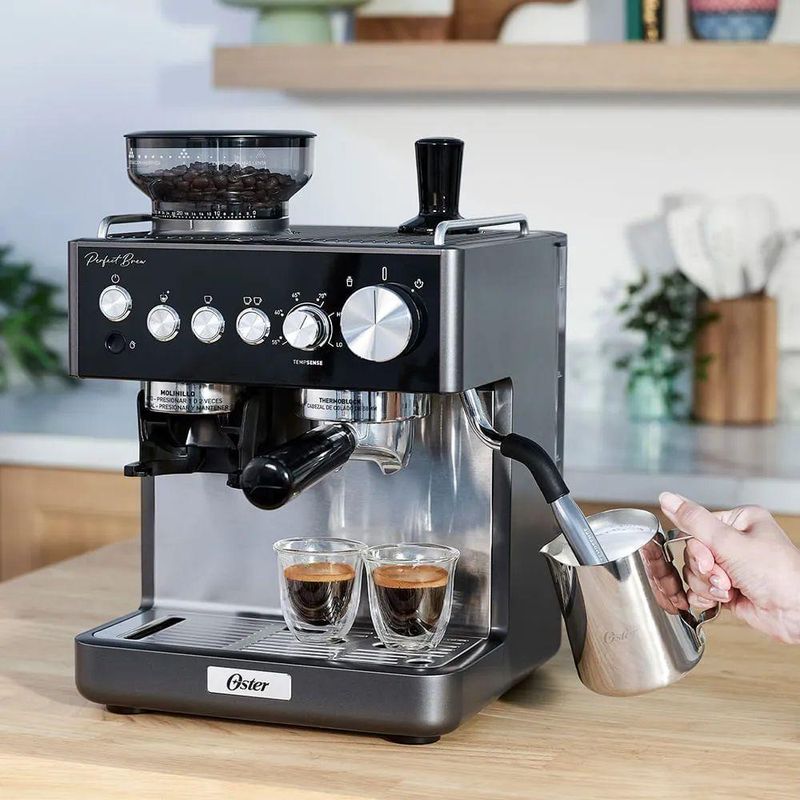 Cafeteira Espresso Oster Perfect Brew Inox 1380W 220V