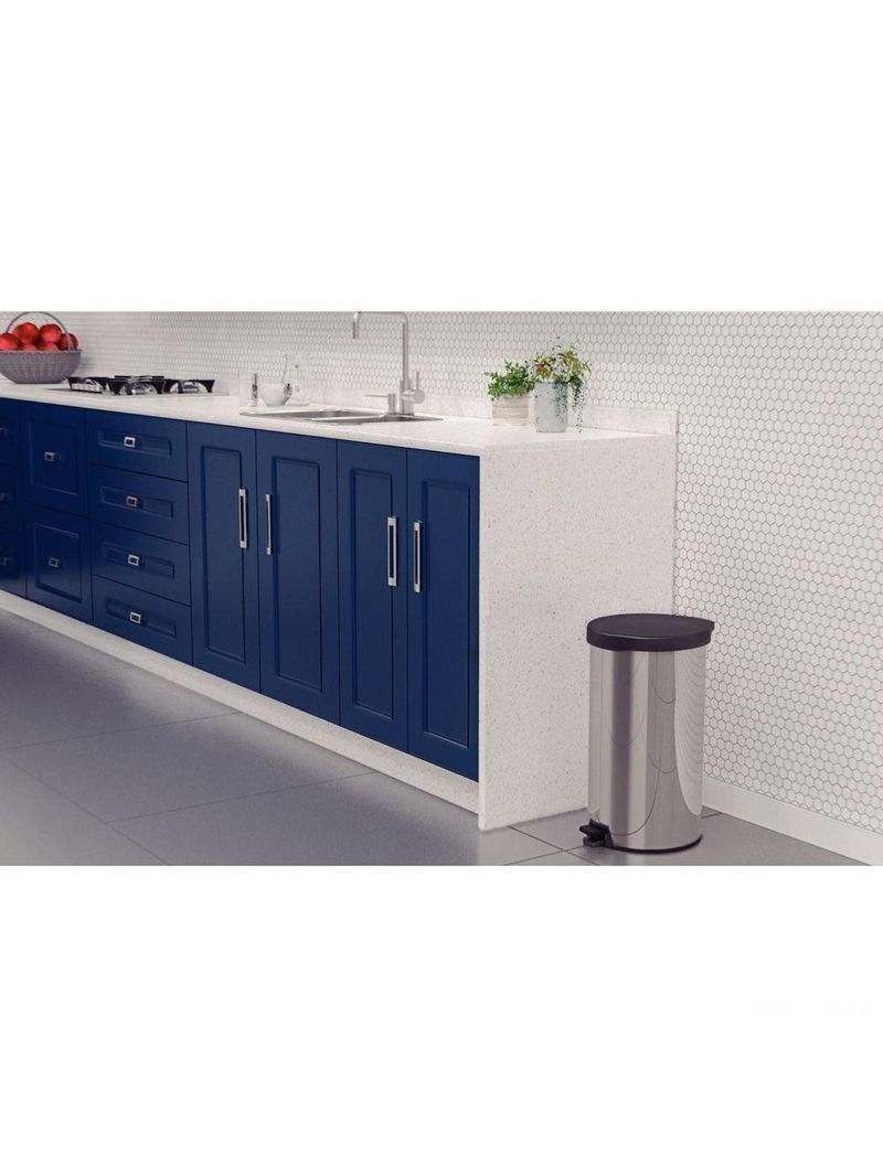 Lixeira Inox Com Pedal New Tramontina Com Acabamento Polido 20 L Tramontina