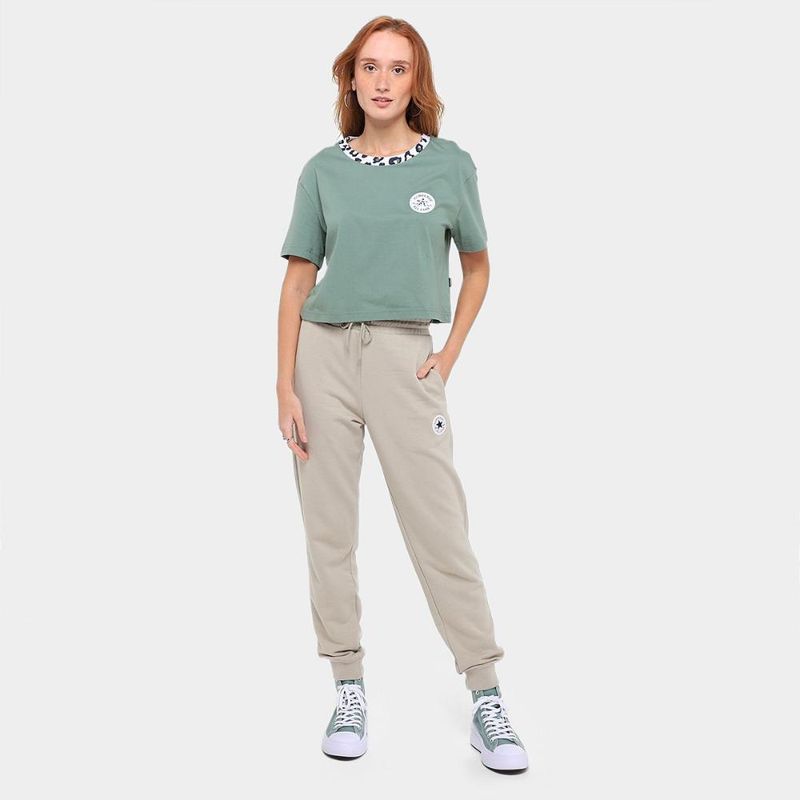 Camiseta converse cropped patch leopard feminina