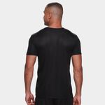 Camiseta+shorts diadora masculino