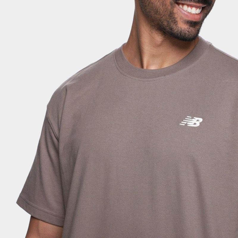 Camiseta new balance small logo masculina
