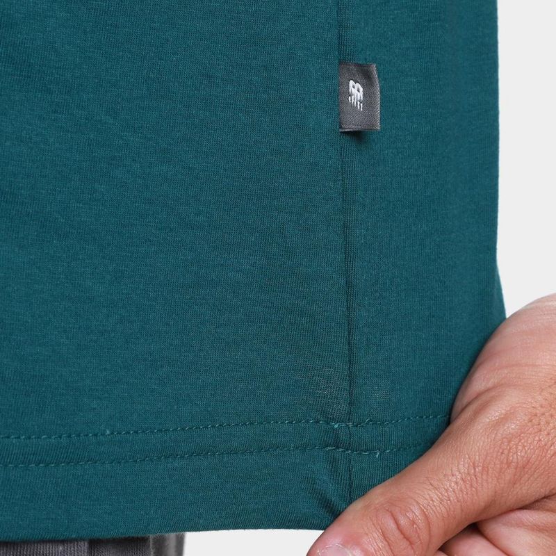 Camiseta new balance linear lines masculina