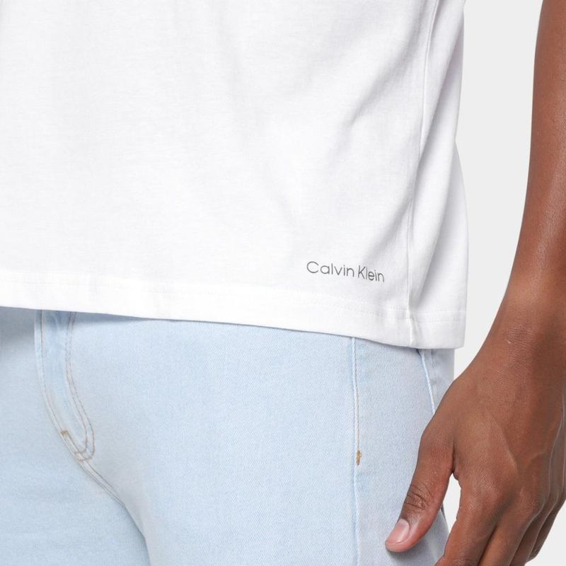 Kit camiseta calvin klein casual masculina - 2 peças