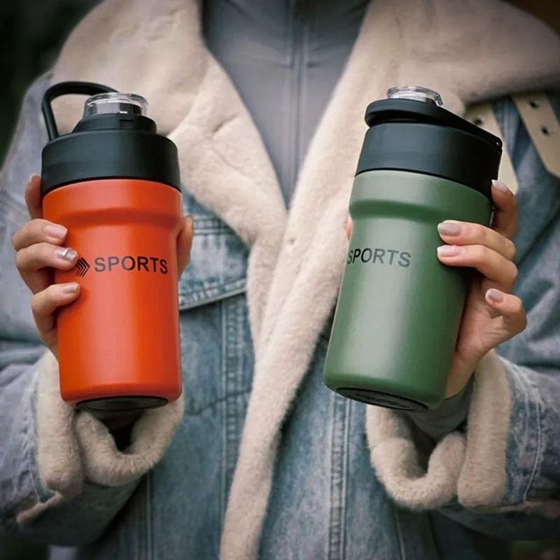 Garrafa Térmica Copo Inox 500ml Canudo Alça Esporte Academia Sua Bebida Na Temperatura Ideal Preto