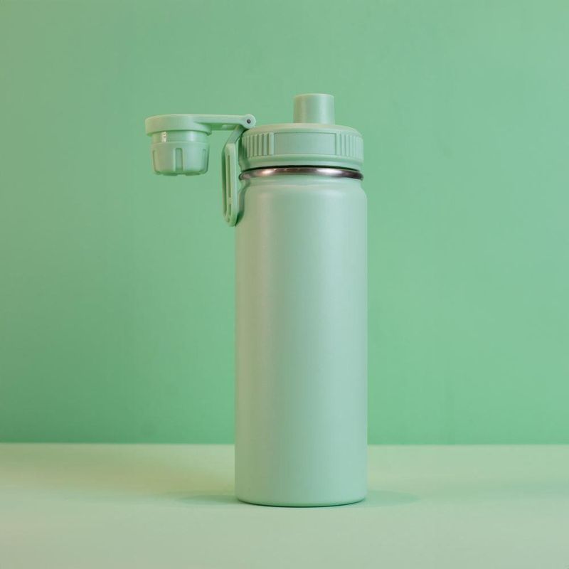 Garrafa Com Alça E Bico 780ml Em Aço Inox Verde