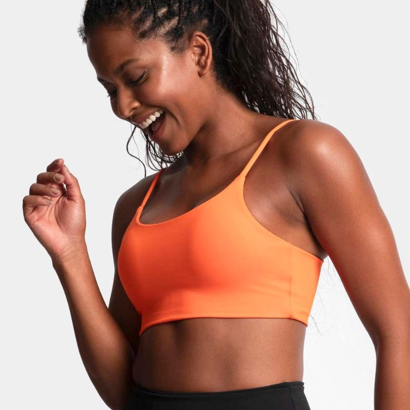 Top adidas essentials suporte leve feminino