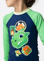 Camiseta com proteção solar menino dragão camping