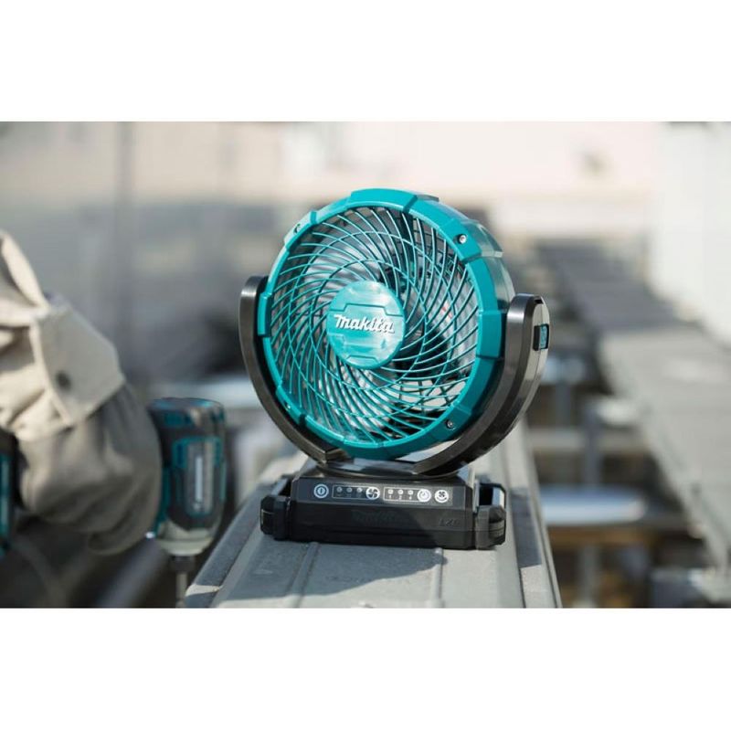 Ventilador 18cm 18v hibrido alimentação ca ou bateria makita