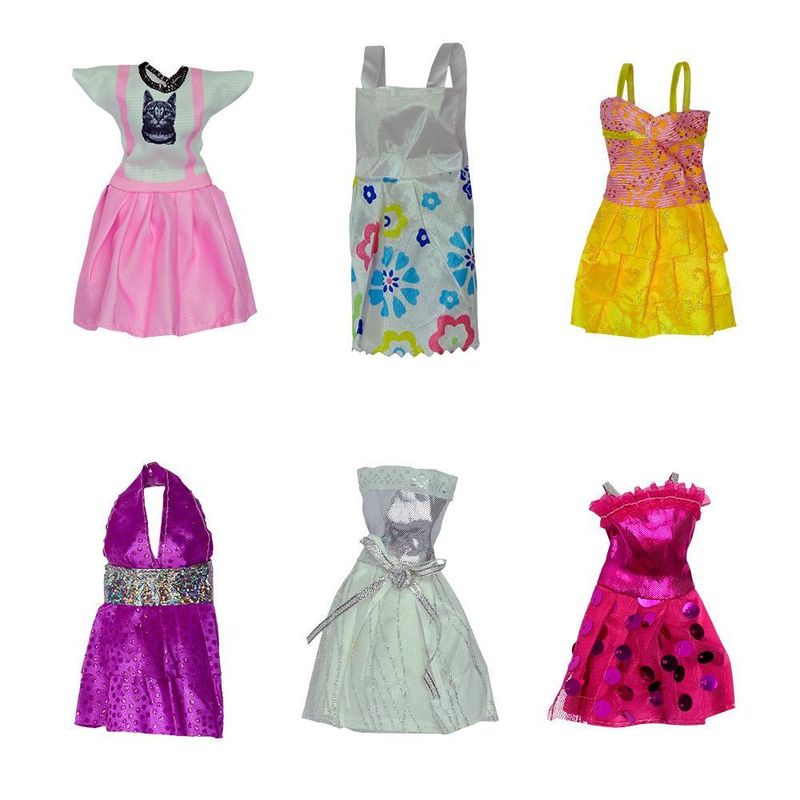 Doll dress - kit com 9 vestidos e acessórios sortidos