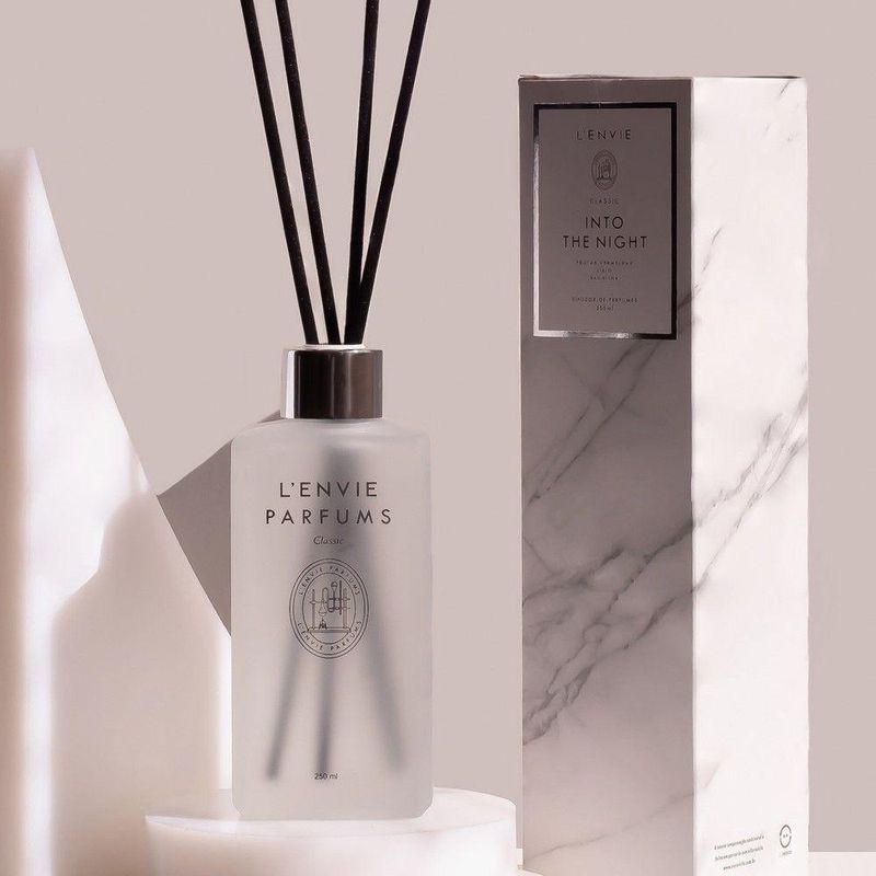 Kit 3 Refil Difusor de Perfume Into The Night com Varetas Transparente 250ML L'envie