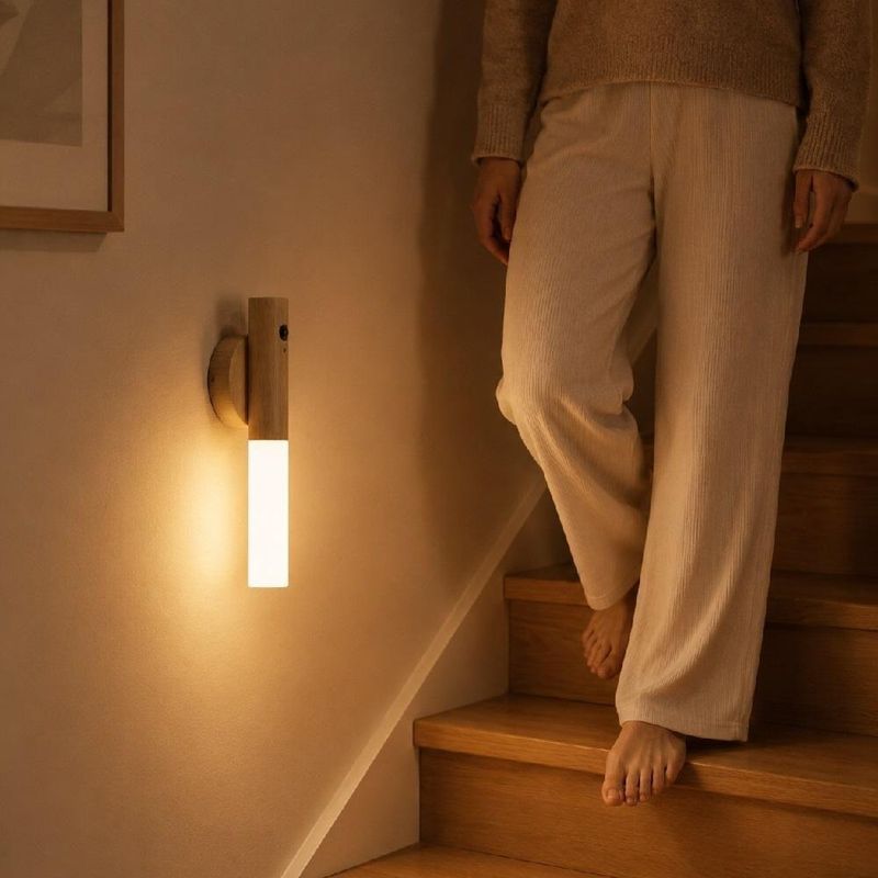 Luminária LED Bastão Sensor de Movimento Recarregável Branco Quente USB Magnética Yeet