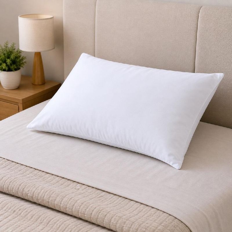 Travesseiro Master Comfort Tradicional Fibra Peletizado Anti Alergico Ergonomico Alto Branco Yeet