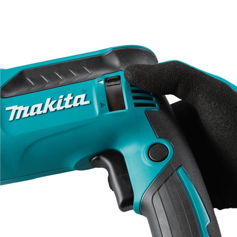 Furadeira 13 mm dp4021 630w 220v makita