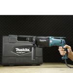 Martelete combinado 26mm sds plus 800w com punho lateral maleta m8701b 127v makita